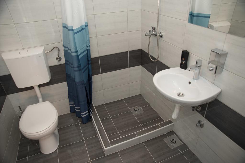 Apartments Tila Требинье Экстерьер фото