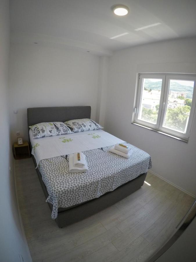 Apartments Tila Требинье Экстерьер фото